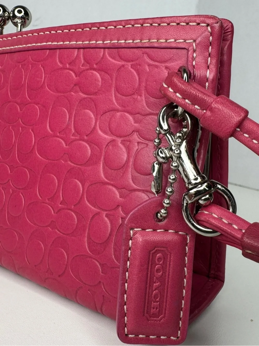 Coach Y2K Pink Embossed Signature C Kisslock Frame Clutch Wristlet Bag